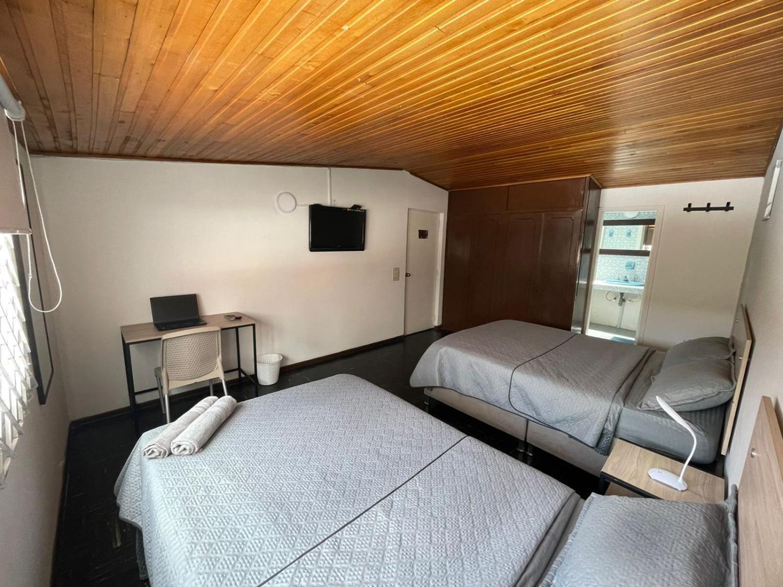 Hostel Av Suba 116 Bogotá Eksteriør billede