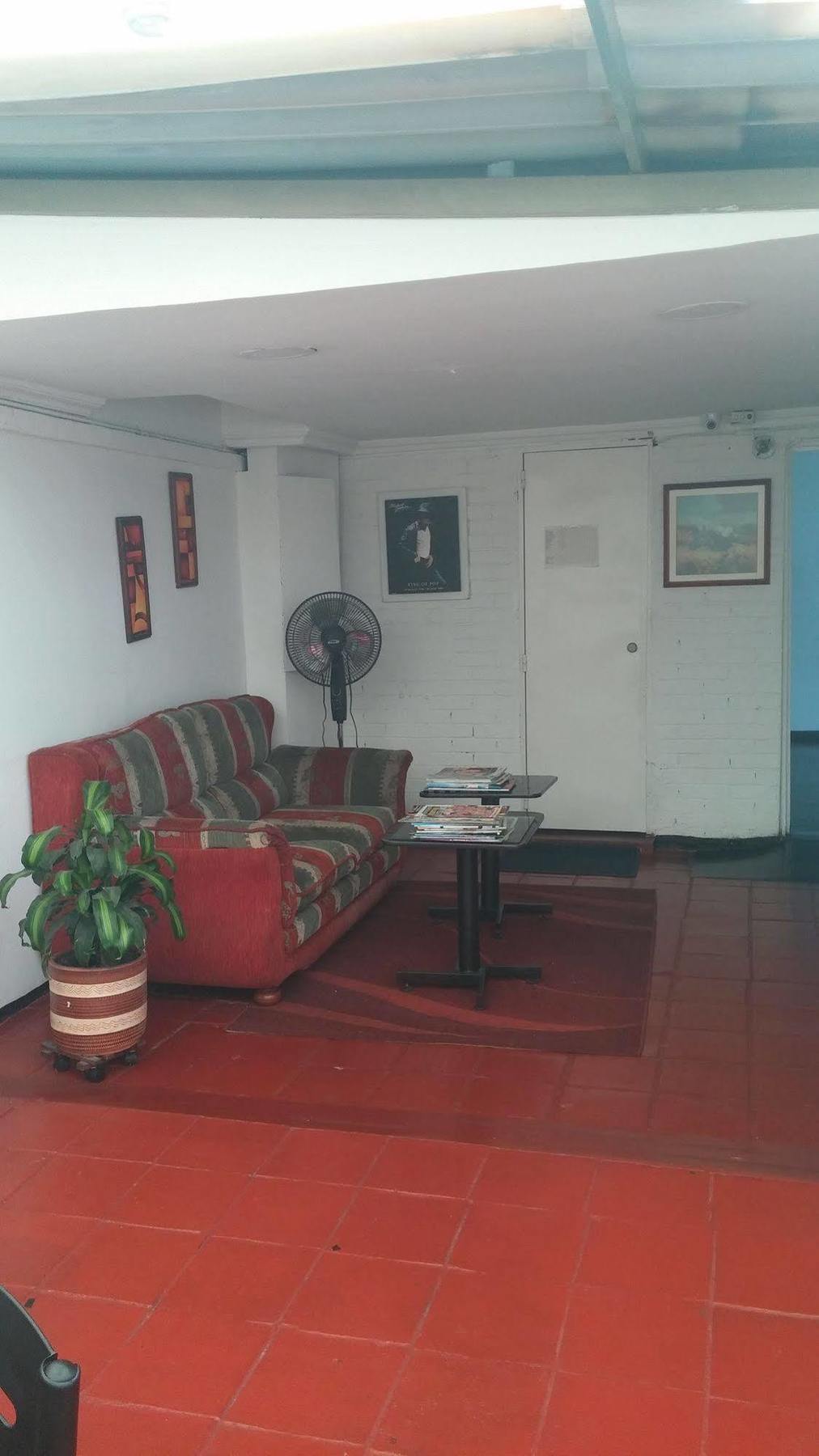 Hostel Av Suba 116 Bogotá Eksteriør billede