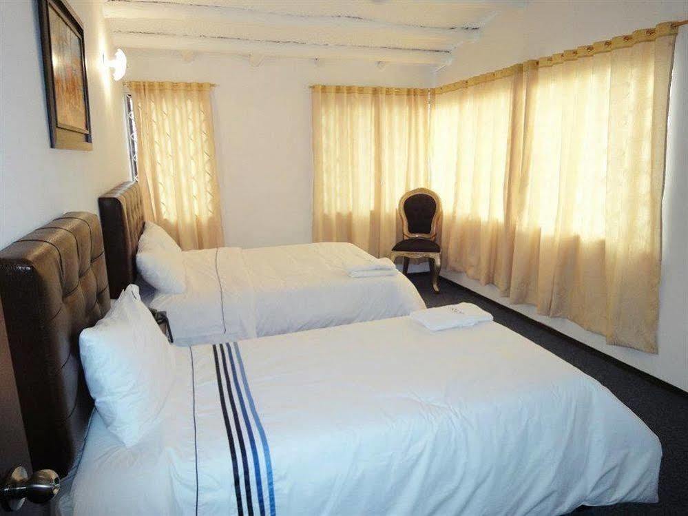 Hostel Av Suba 116 Bogotá Eksteriør billede
